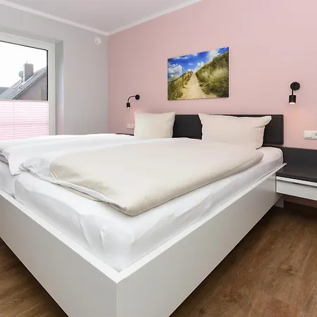 Im Haus Seeperle 아파트 *